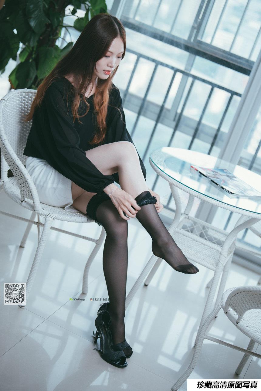 [SSA丝社]超清写真 NO.001 办公室职业装《绫》长筒黑丝[98P／688MB]
