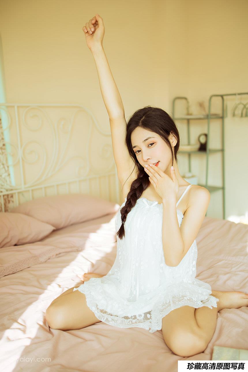 [YALAYI雅拉伊]2022.01.21 NO.892 有一点生气 诗咏[42+1P／402MB]