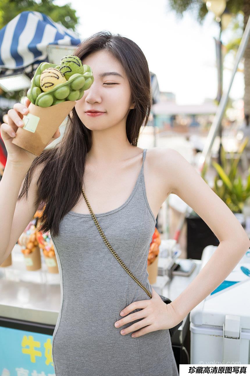 [YALAYI雅拉伊]2022.01.17 NO.886 游乐园 小乔[41+1P／454MB]