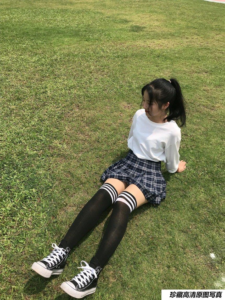 [最爱帆布鞋] 丝袜美腿写真 ON.28 图套+视频