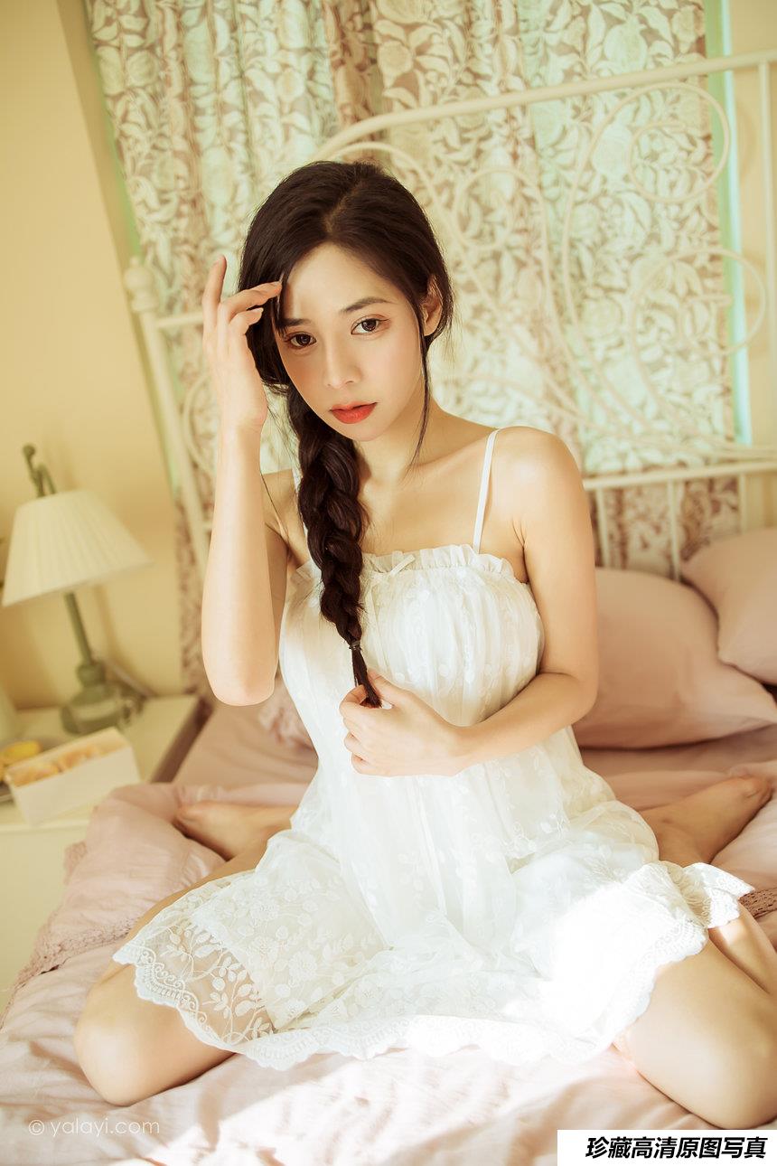 [YALAYI雅拉伊]2022.01.21 NO.888 有一点生气 诗咏[42+1P／402MB]