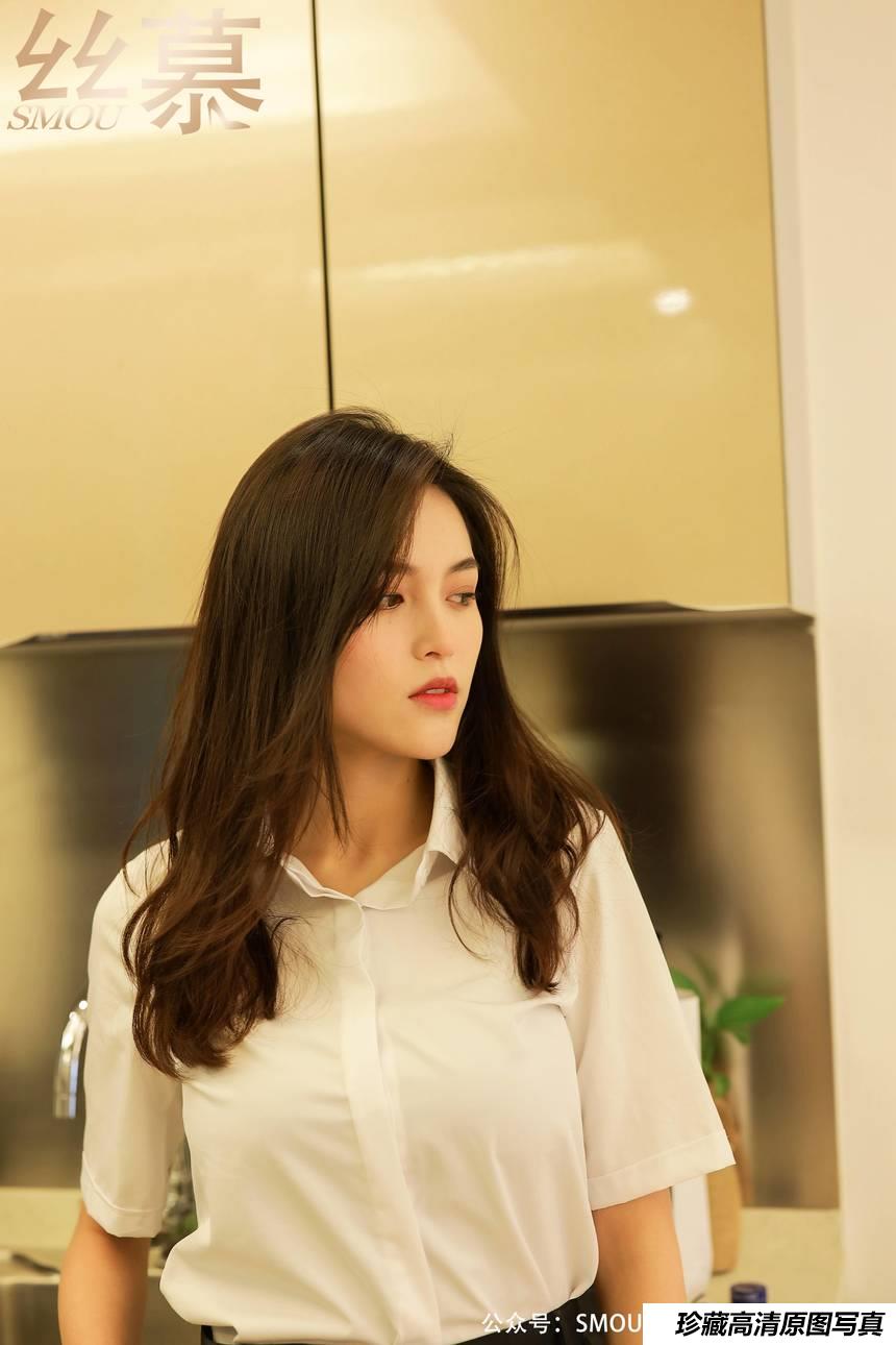 [丝慕写真] 2021.04.05 SM451 《裤里丝小tip》泡芙-绅士图