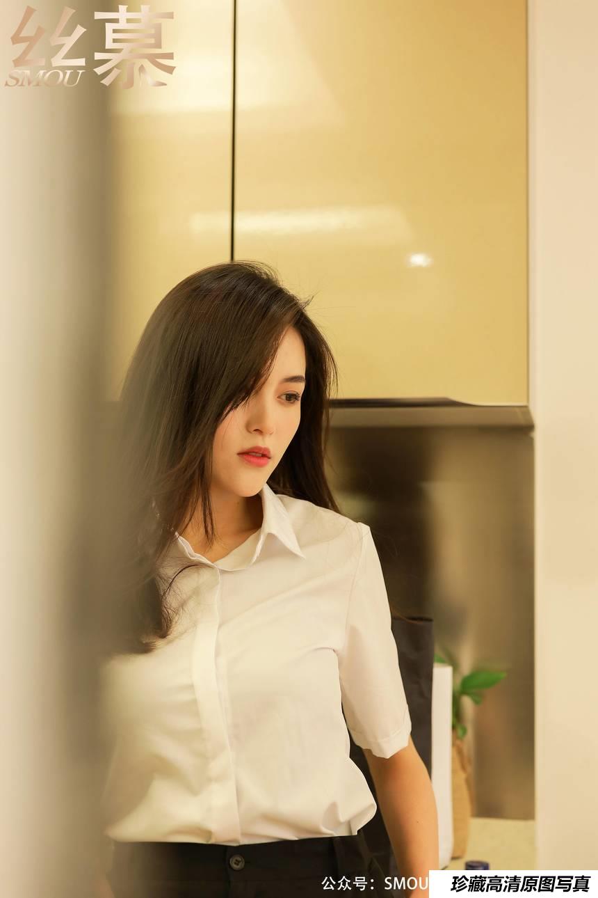 [丝慕写真] 2021.04.05 SM451 《裤里丝小tip》泡芙