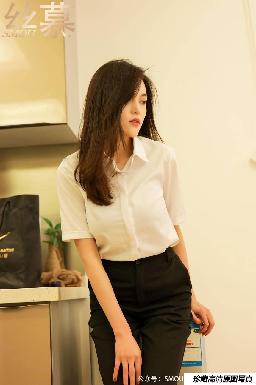 [丝慕写真] 2021.04.05 SM451 《裤里丝小tip》泡芙