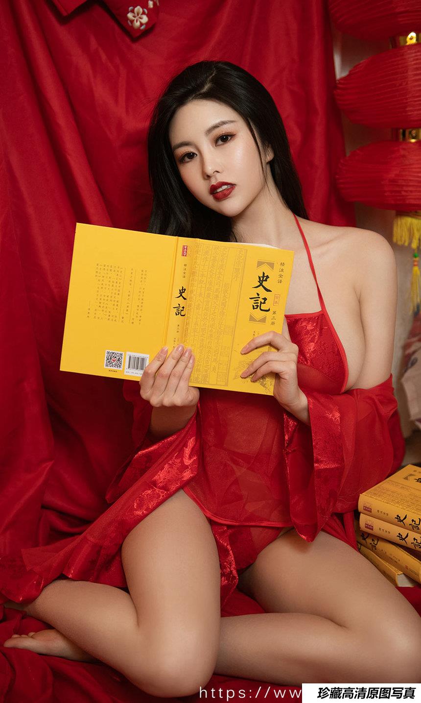 [Ugirls尤果网]爱尤物 2022.02.01 No.2270 娜露 鸿运当头 [35P]