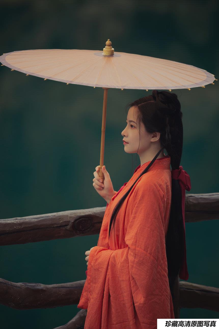 [YITUYU艺图语] 2021.03.01 人间忽晚山河已秋 秦笙 [29P-231MB]