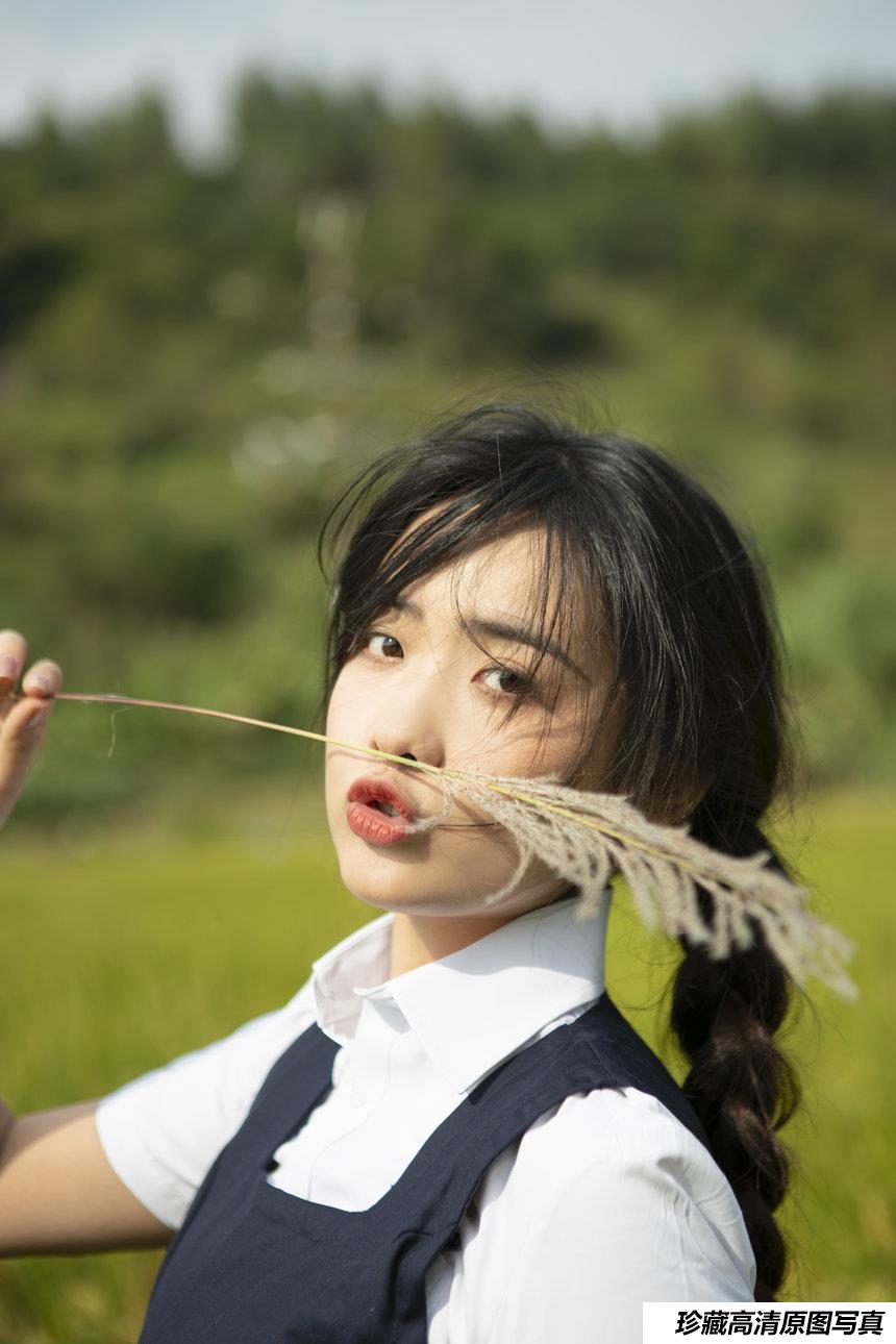 [YITUYU艺图语] 2021.03.12 秋日的稻香 黄子卿 [31P-366MB]