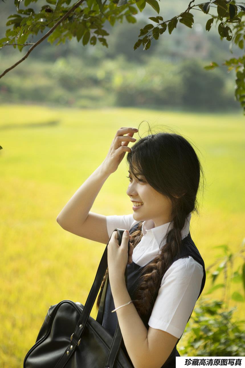 [YITUYU艺图语] 2021.03.12 秋日的稻香 黄子卿 [31P-366MB]