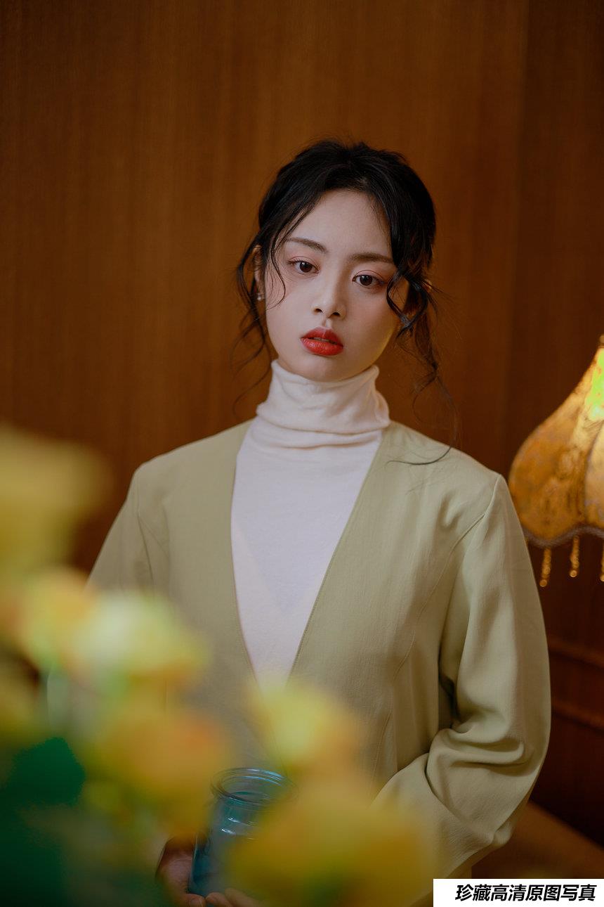 [YITUYU艺图语] 2021.03.17 半梦半醒 小艺 [37P-785MB]