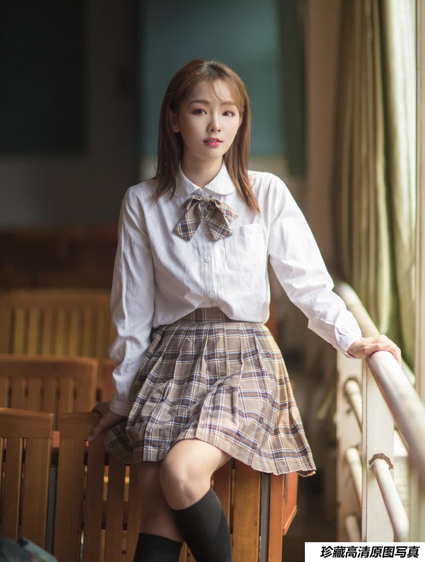 [YITUYU艺图语] 2021.01.22 青春不散场 丹婷 [30P-99MB]