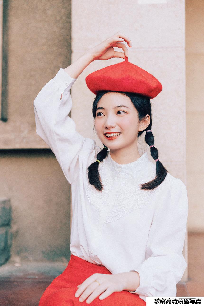 [YITUYU艺图语] 2021.04.08 重返小时候 桃桃 [31P275MB]