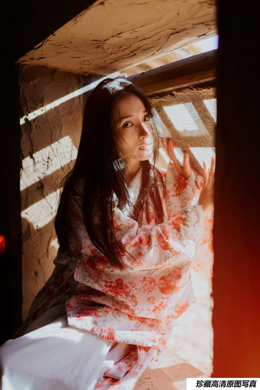 [YITUYU艺图语] 2021.06.23 天涯过客 卓煜茜 [26P145MB]