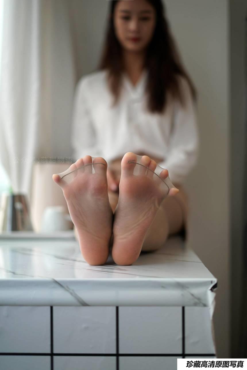 萌甜物语 XM131《灰百褶白衬衫-思甜》[98P1V-218MB]