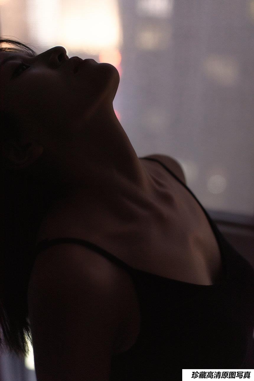 [YITUYU艺图语] 2021.07.05 伤心难过的时候 Lily [27P503MB]