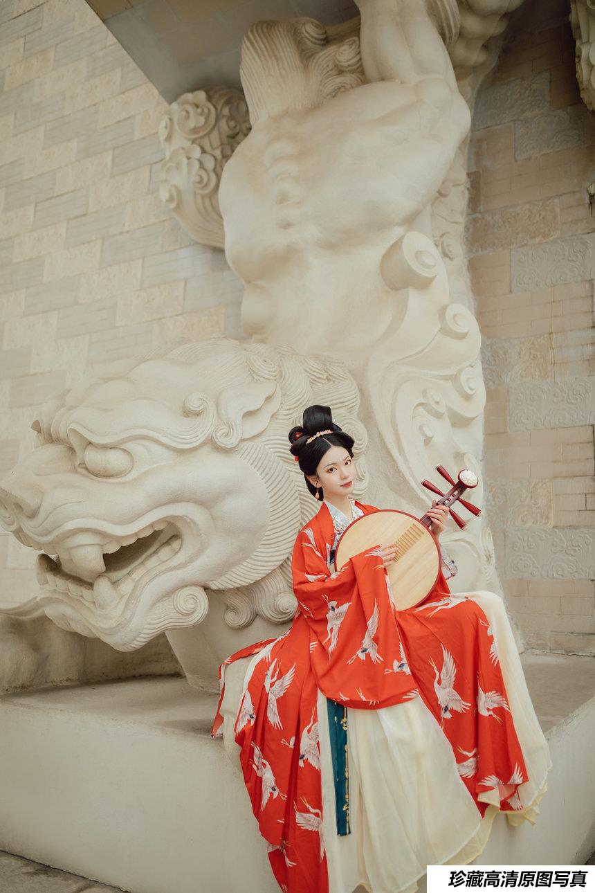 [YITUYU艺图语] 2021.08.11 花露浓 薄荷 [23P-360MB]