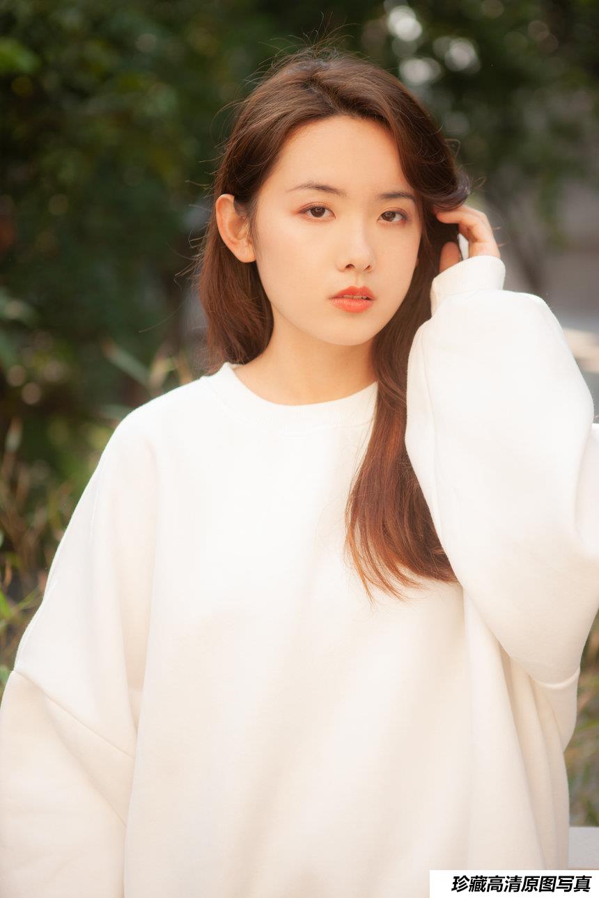 [YITUYU艺图语] 2021.08.12 晴天 黄子卿 [40P-385MB]