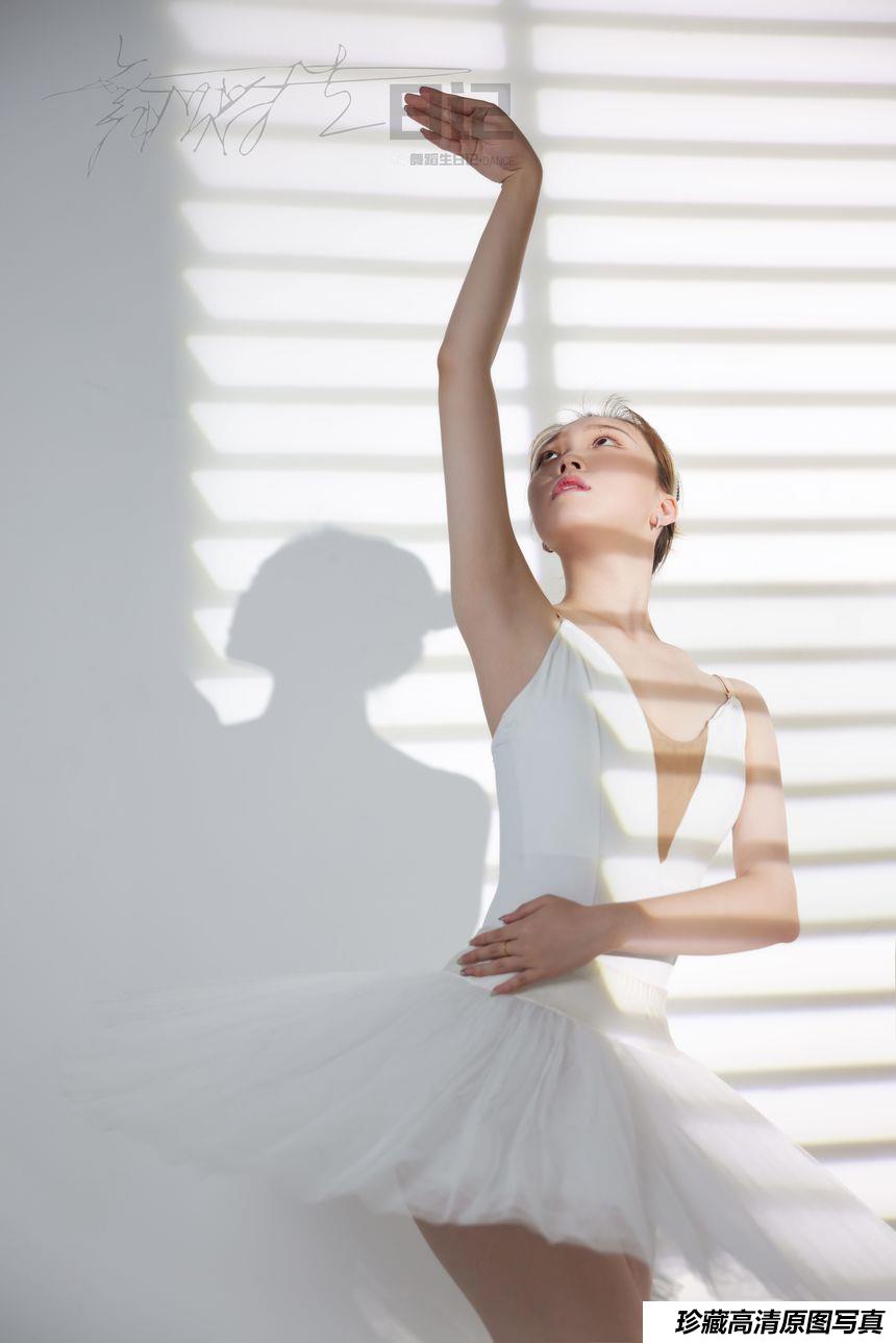 [GALLI嘉丽]舞蹈生日记 2021.02.08- 高雯雯[41P-95.5MB]