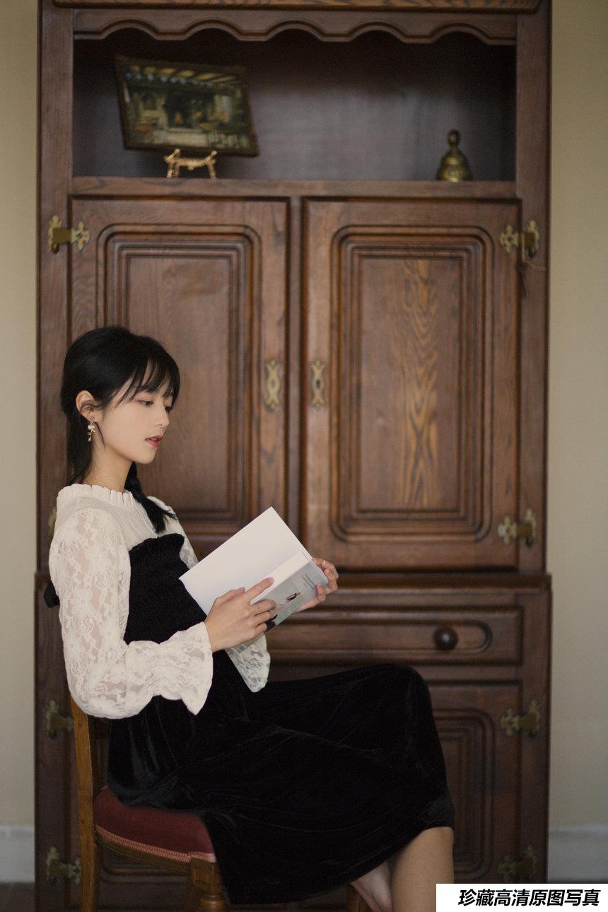 [YITUYU艺图语] 2021.08.12 遥远的你 雨文 [35P-505MB]