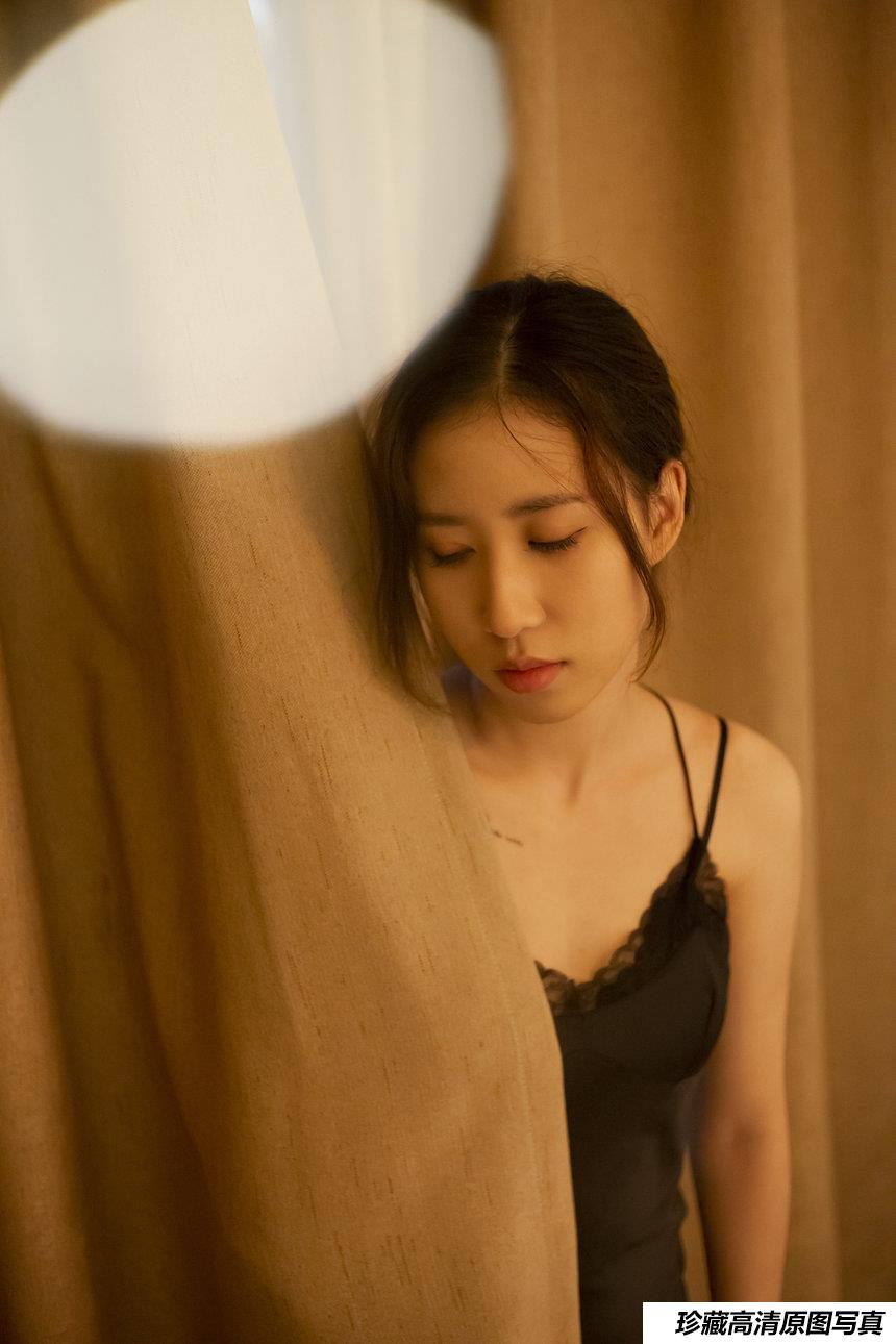 [YITUYU艺图语] 2021.07.14 下班回家 Jenny [37P-437MB]