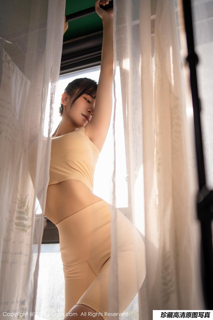 [XiuRen秀人网] 2021.10.09 No.4036 小果冻儿 [56+1P]