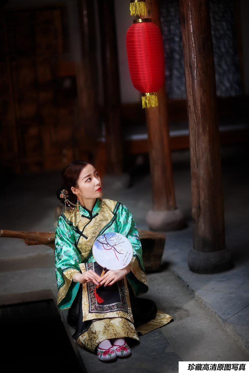 [YITUYU艺图语] 2021.08.14 往事如烟 小文 [33P-115MB]