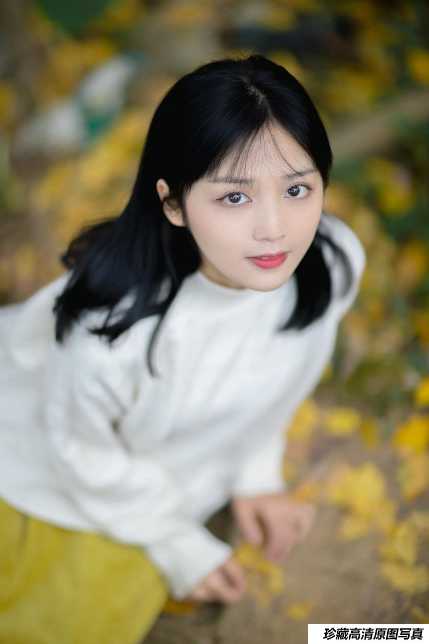 [YITUYU艺图语] 2021.08.14 银杏之恋 雨文 [39P-474MB]