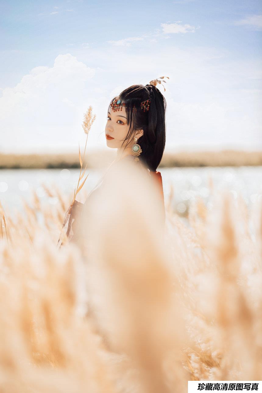 [YITUYU艺图语] 2021.08.14 昭君出塞 薄荷 [35P-601MB]