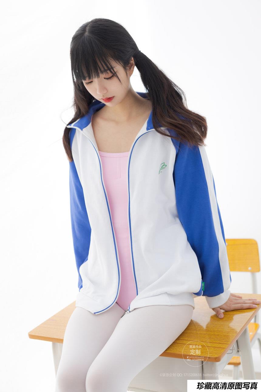 [紧急企划] NO.014 一只喵喵梓 [104P1V-1.70GB]