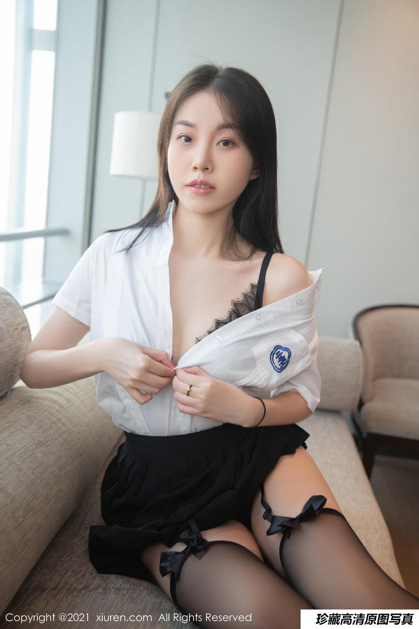 [XiuRen秀人网] 2021.10.12 No.4049 一颗甜蛋黄a [73+1P]