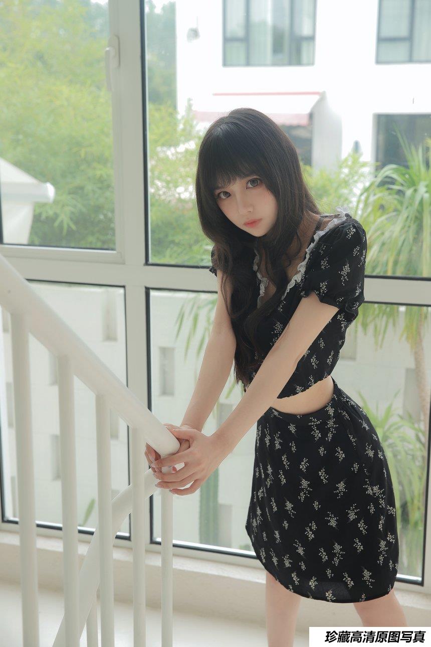 Shika小鹿鹿 NO.072 - 生日[65P／174MB]