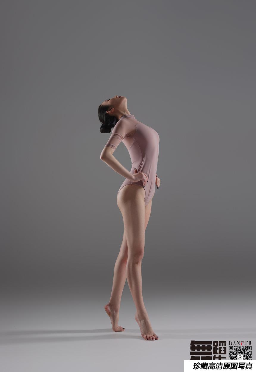 [GALLI嘉丽]舞蹈生日记 2021.02.29 - 幻影 [43P／281MB]