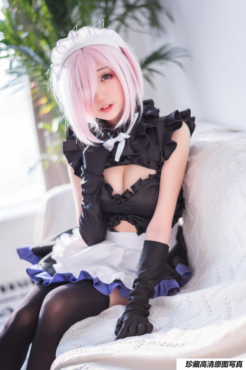 周叽是可爱兔兔 NO.018 - 玛修[17P／120MB]