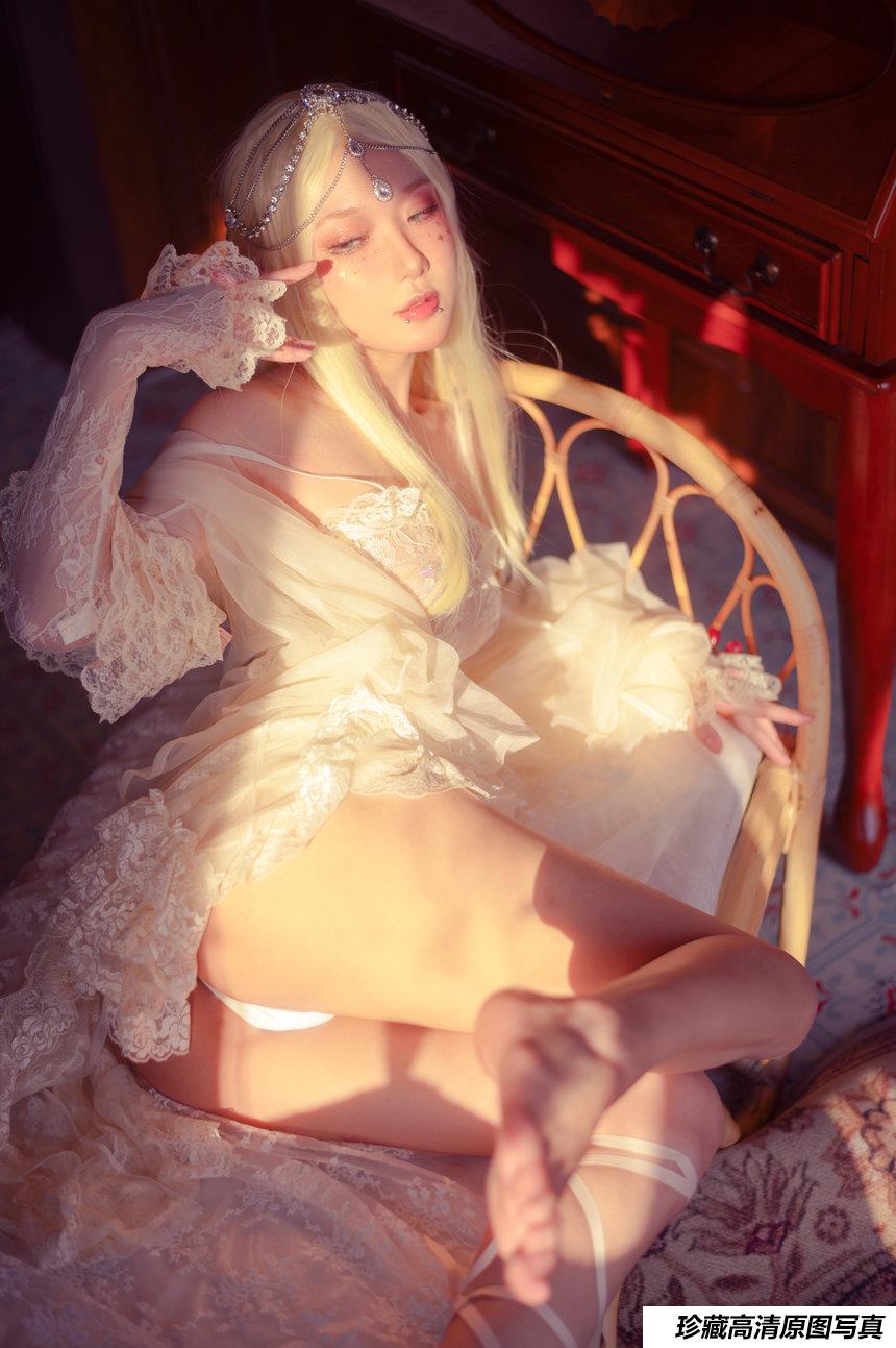 阿包也是兔娘 NO.019 - 精灵[25P／254MB]