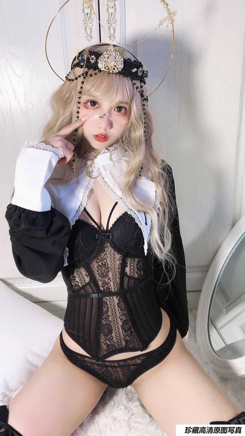 果咩酱w NO.011 - 叛逆修女[30P／207MB]