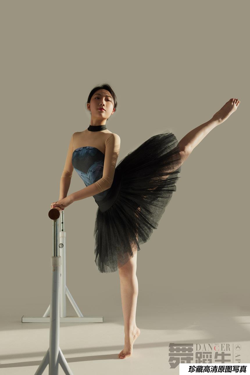 [GALLI嘉丽]舞蹈生日记 007 - 纯洁与魅惑 薛惠[42P／306MB]