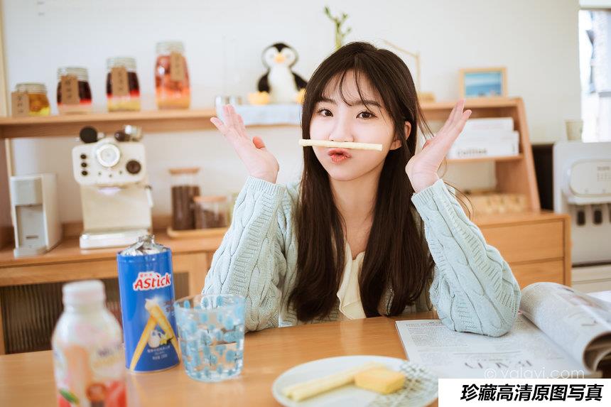 [YALAYI雅拉伊]2022.04.08 NO.919 优雅永不过时 小乔[42+1P／363MB]