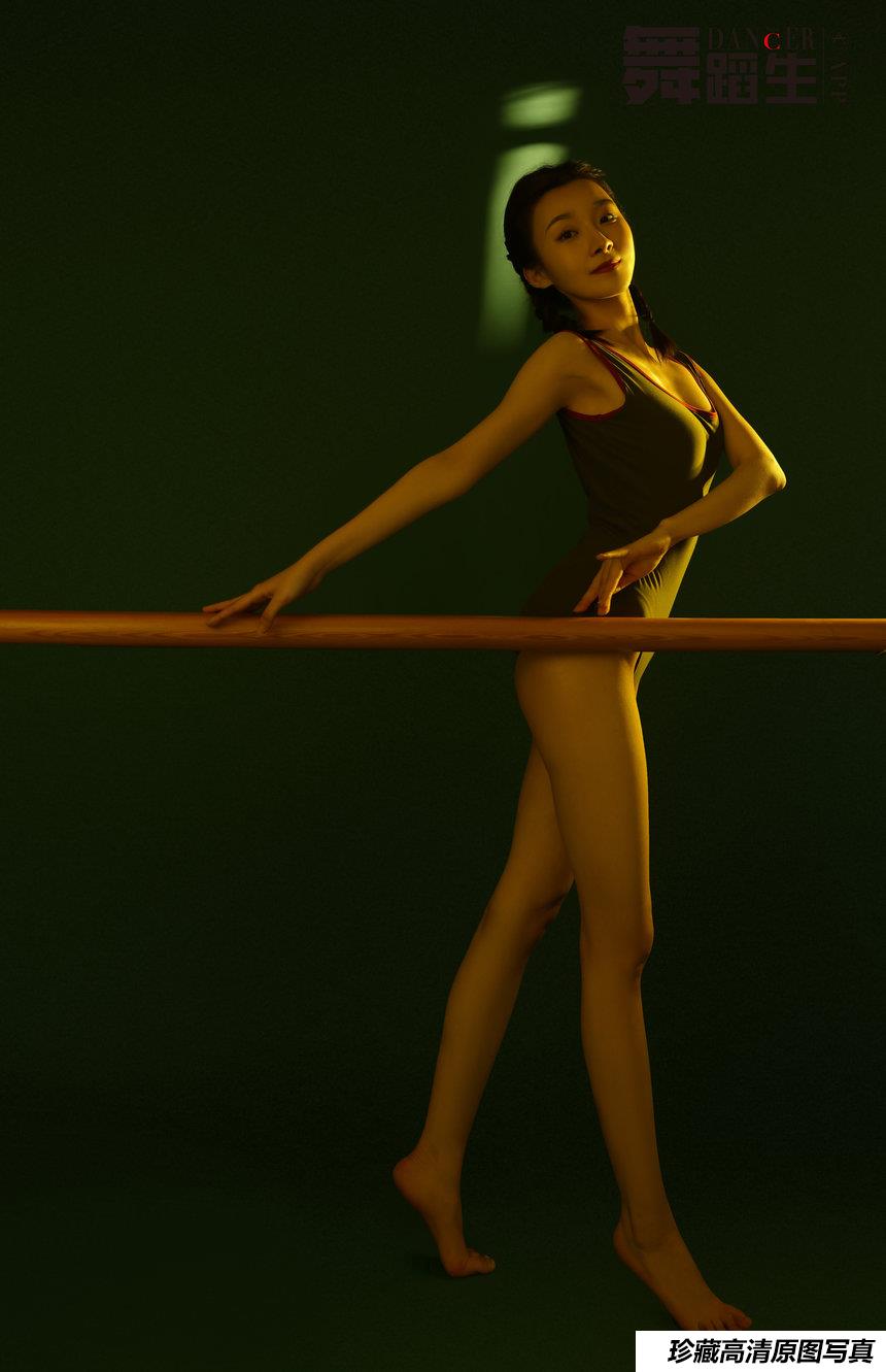 [GALLI嘉丽]舞蹈生日记 010 - 芳华 张樱山 [52P-360MB]