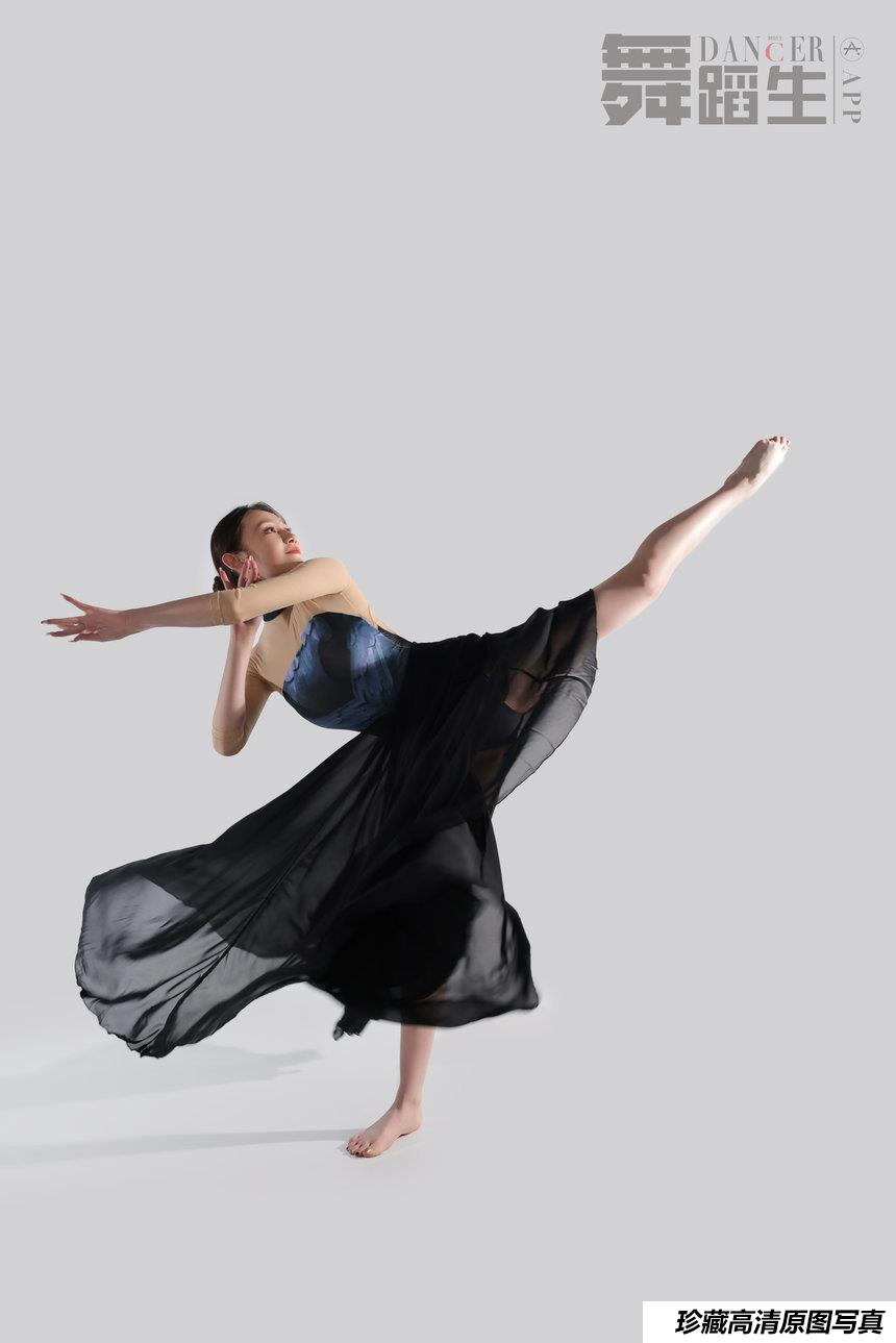 [GALLI嘉丽]舞蹈生日记 009 - 创造即兴 雷钰航 [42P-192MB]