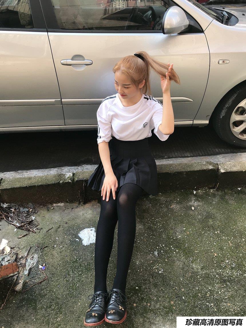 [最爱帆布鞋] 丝袜美腿写真 ON.46 图套-绅士图