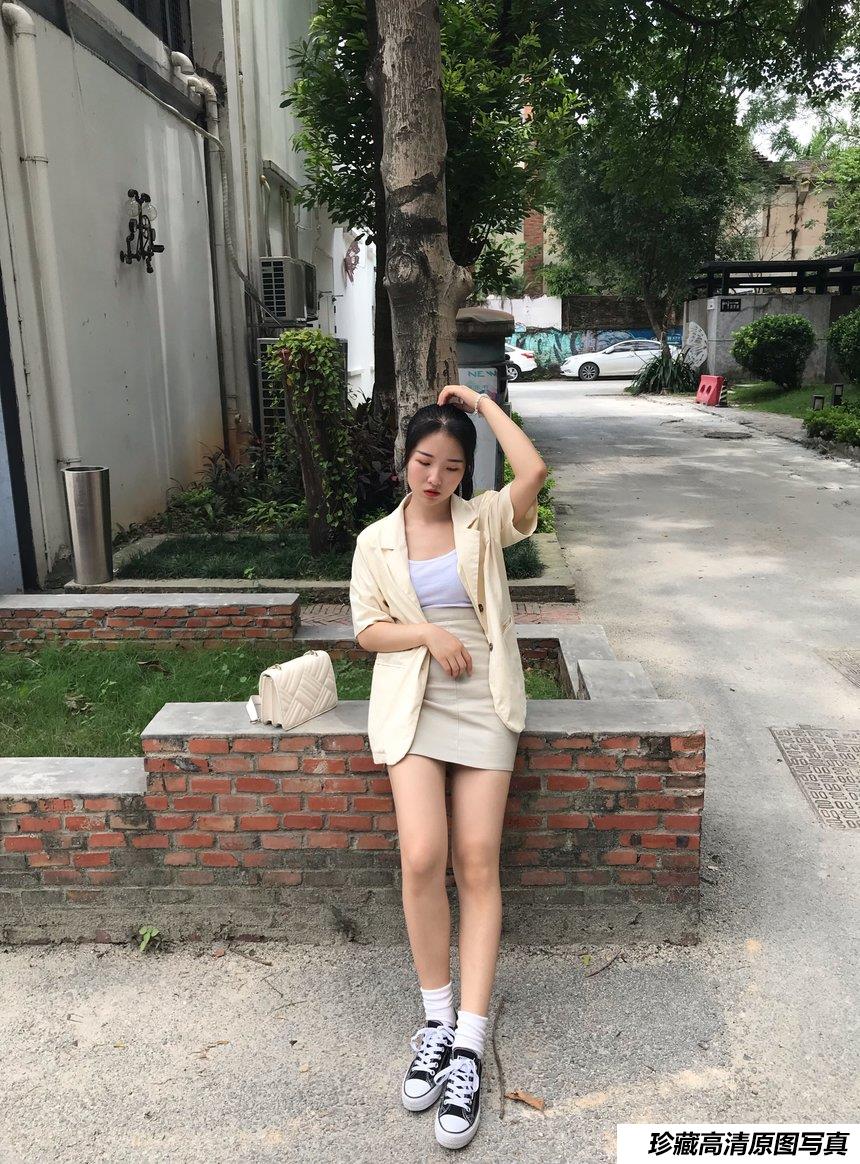 [最爱帆布鞋] 丝袜美腿写真 ON.42 图套+视频