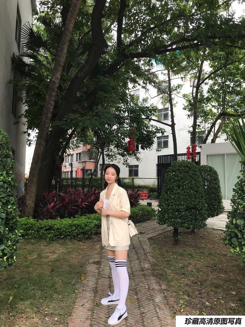 [最爱帆布鞋] 丝袜美腿写真 ON.42 图套+视频