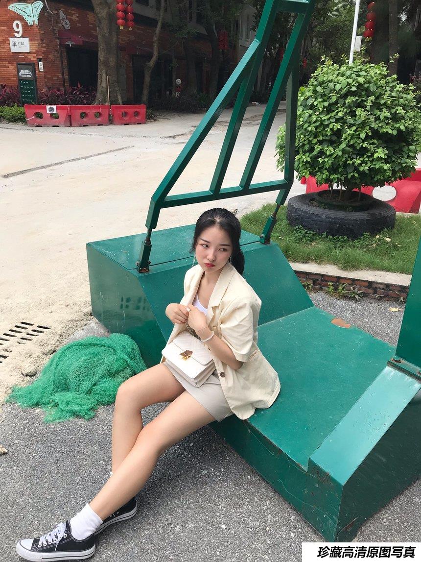 [最爱帆布鞋] 丝袜美腿写真 ON.42 图套+视频