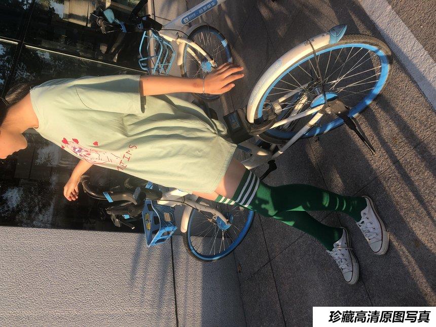 [最爱帆布鞋] 丝袜美腿写真 ON.45 图套