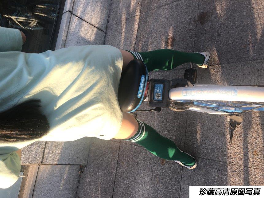 [最爱帆布鞋] 丝袜美腿写真 ON.45 图套