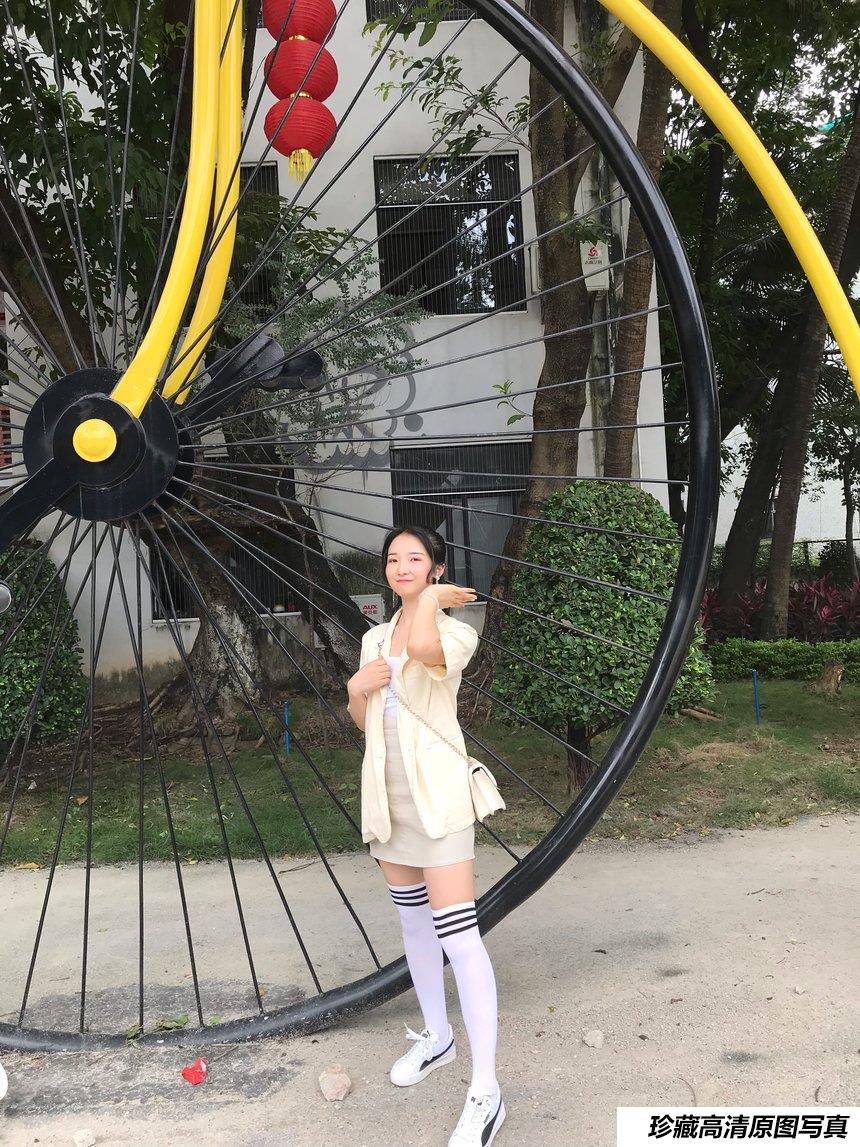 [最爱帆布鞋] 丝袜美腿写真 ON.56 图套+视频-绅士图