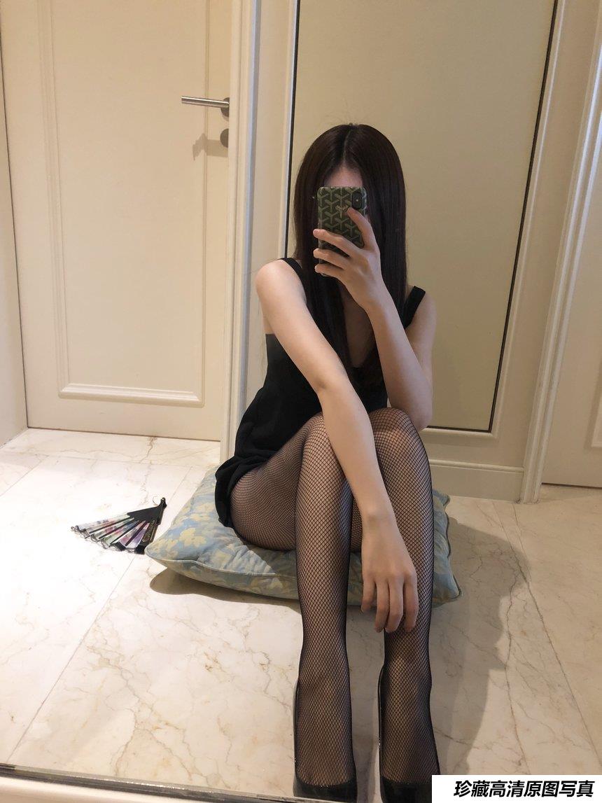 LICCL丽绮映像 - 黑网袜 [53P-356MB]