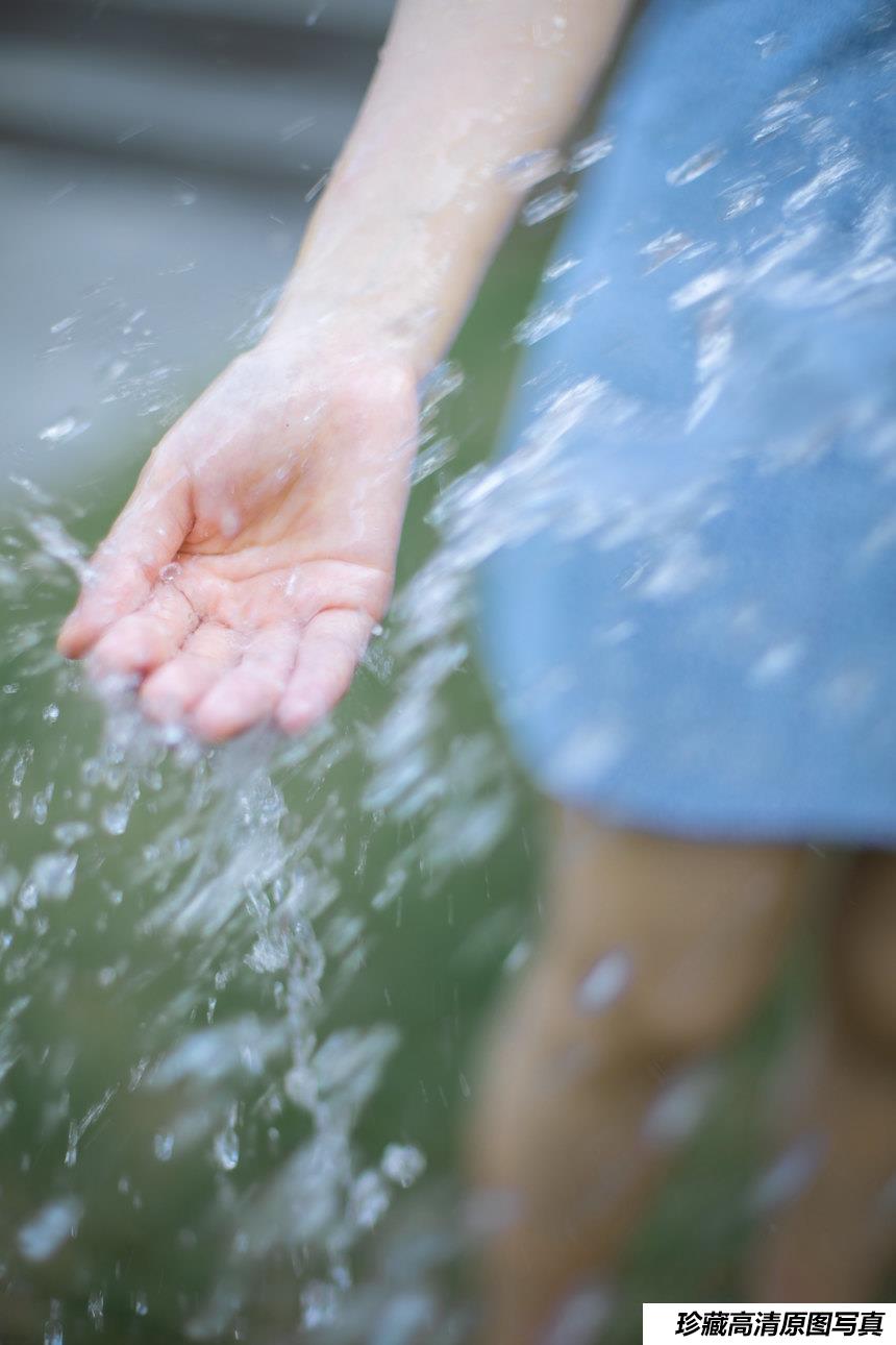 [YITUYU艺图语]2021.08.27 玩水 小tom[22+1P／282MB]