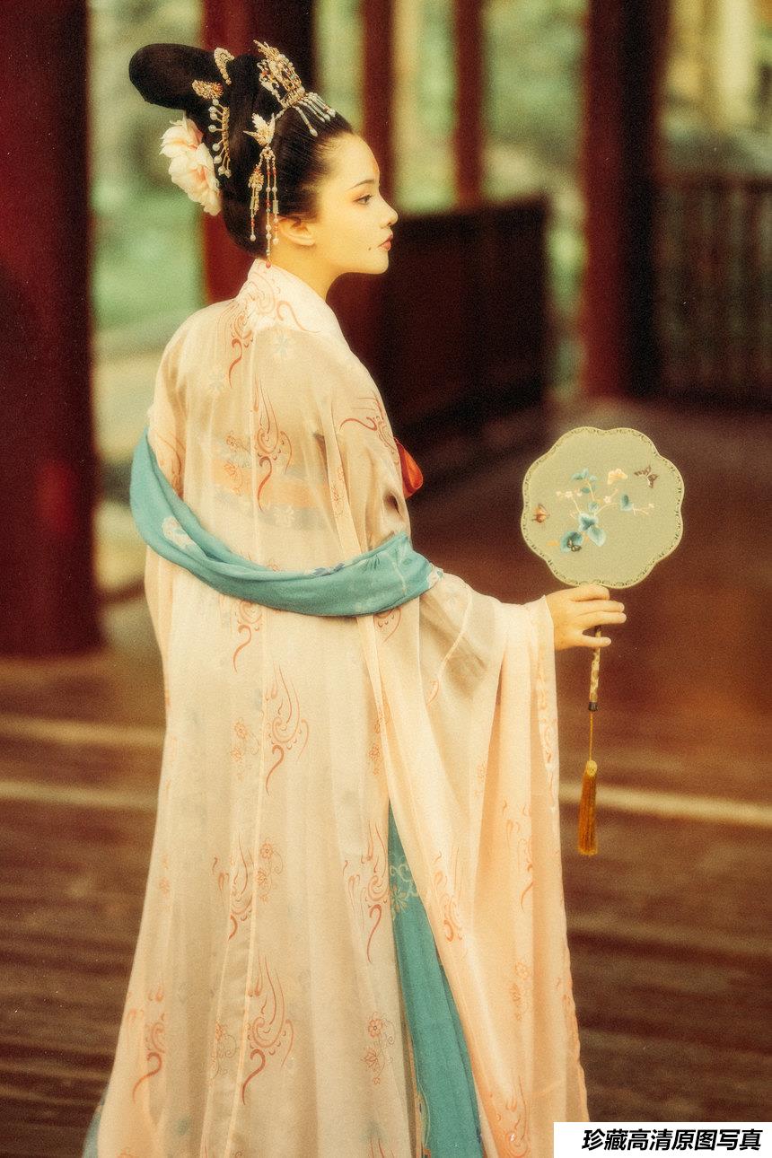 [YITUYU艺图语]2021.08.27 花想容 媛媛[26+1P／364MB]