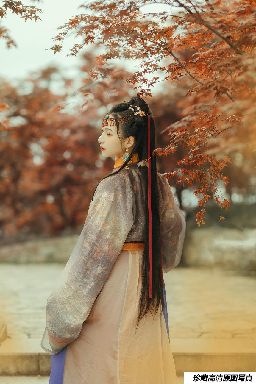 [YITUYU艺图语]2021.08.25 空山秋凉 牧牧[22+1P／370MB]