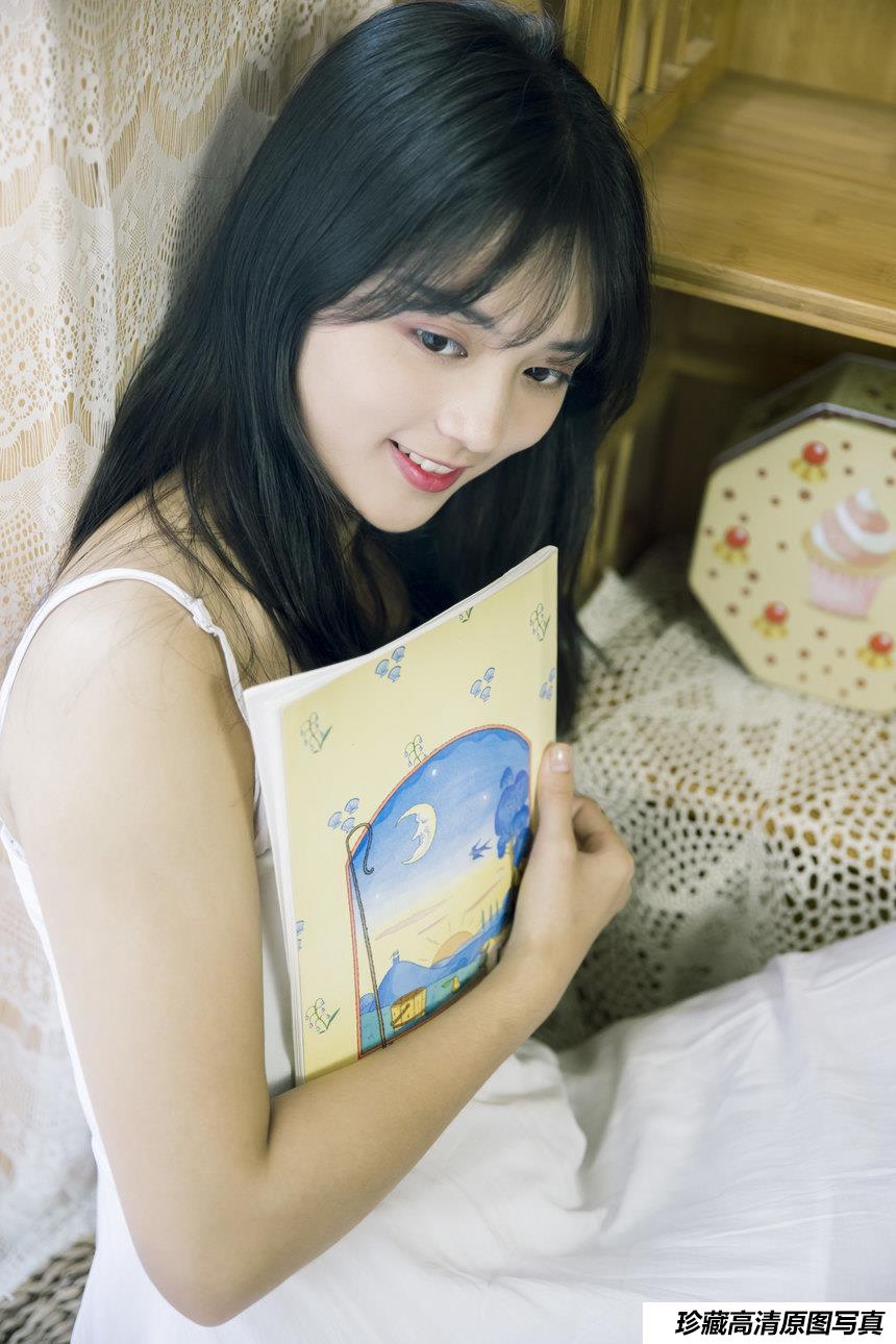 [YITUYU艺图语]2021.08.31 青提的味道 雨文[22+1P／127MB]